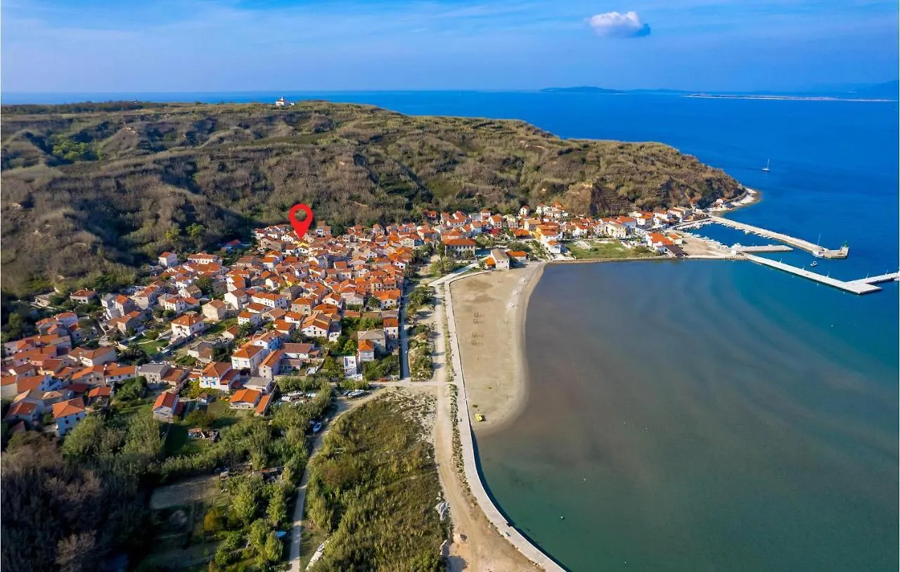 2 Bedroom Stunning Home In Susak Holiday home